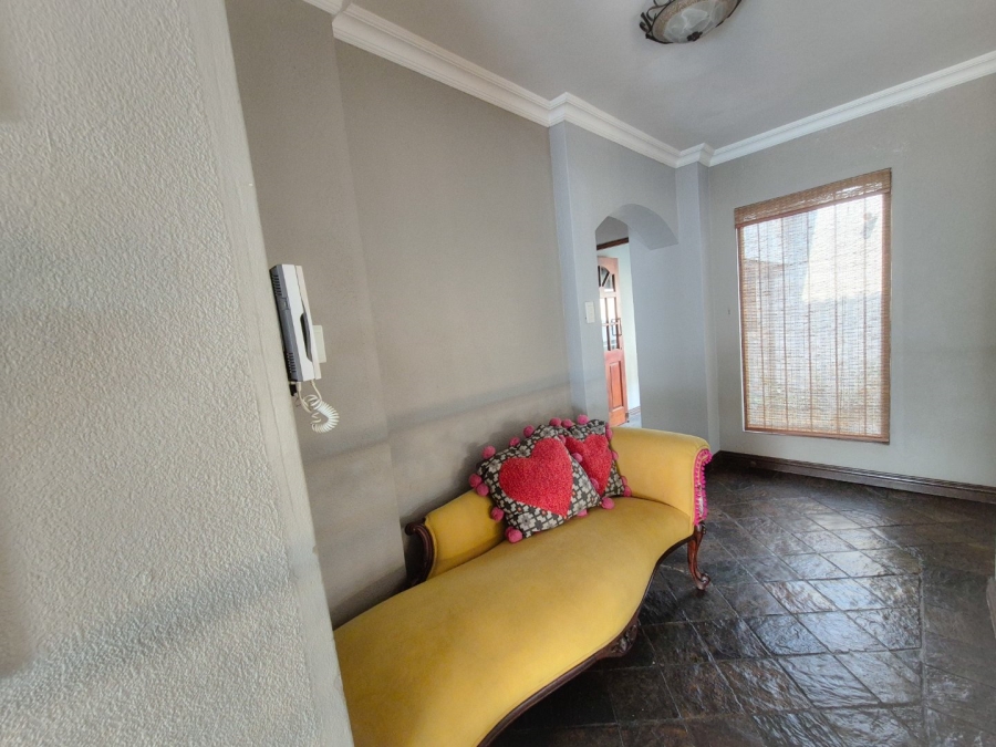 5 Bedroom Property for Sale in Maraldi Estate Free State